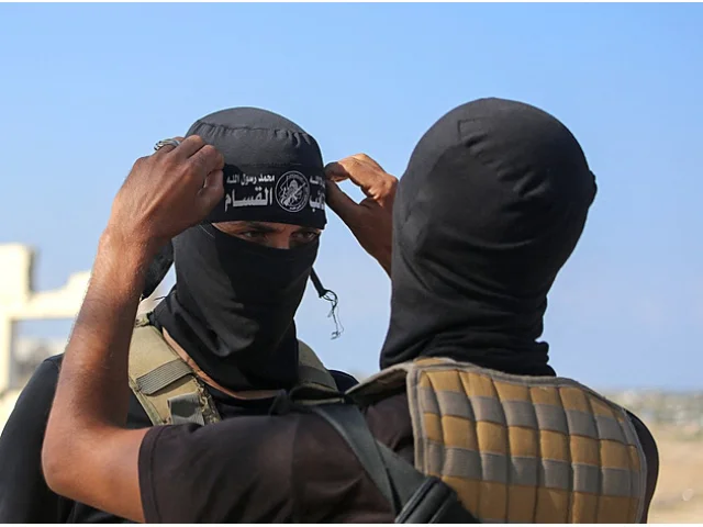 V Gaze vypukly boje. Izraelská armáda podle médií opětuje útok Palestinců