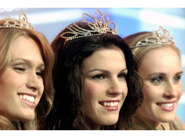 Miss Katka Smejkalová po letech na veřejnosti: V Kanadě se živila jako módní manažerka, dnes je produkční