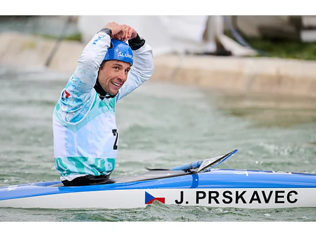 Kajakář Prskavec je mistrem Evropy ve vodním slalomu, Satková má stříbro