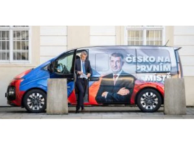 Petr Fischer: Přijde vláda hraného patriotismu a výlevů Babišova podvědomí