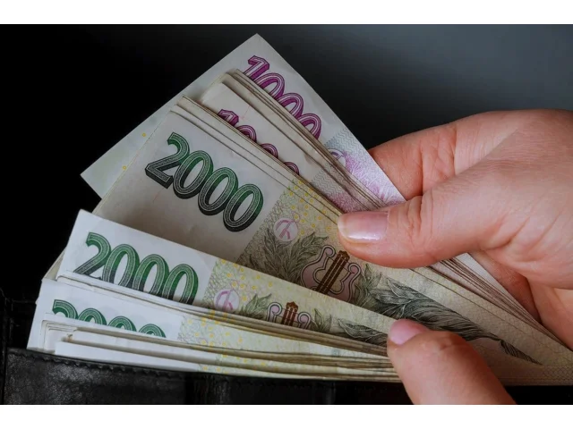 Spousta seniorů si od příštího roku polepší měsíčně o tisíce korun: Týká se to i vás?