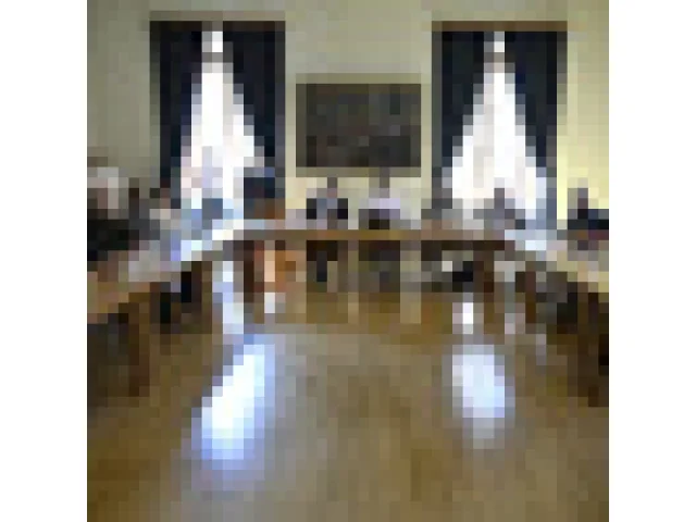 Soud zatím zakázal akademickému senátu katolické fakulty UK volit děkana