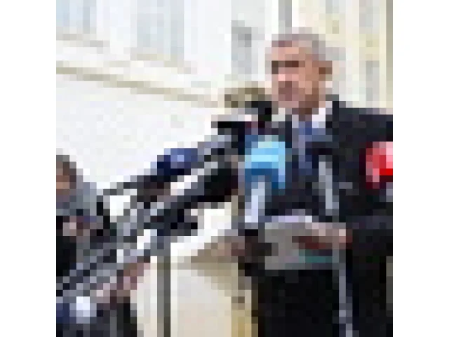 Prezident nechce Turka do vlády, Babiš bude věc řešit s Motoristy