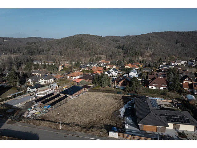 Nové detaily kauzy Motol: jak Ludvík a Jansta prali desítky milionů v Africe