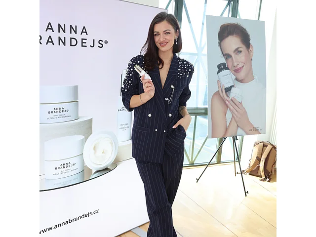 Proč se Jitka Boho straní? Bojí se snad nepříjemných dotazů, nebo ji rozložila kritika?