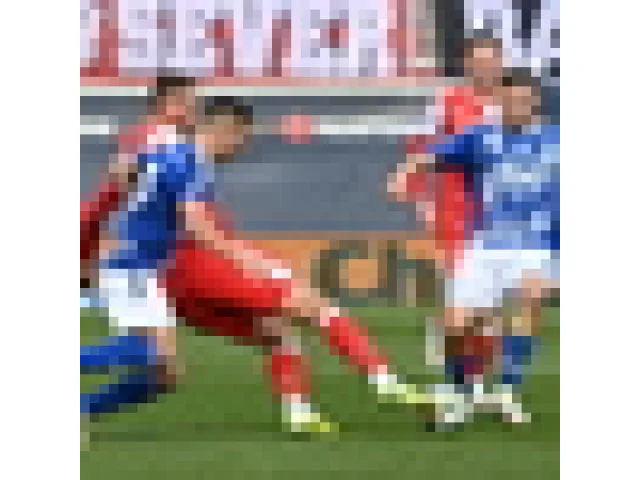 Fotbalisté Slavie pouze remizovali v Olomouci, Plzeň přivítá Ostravu