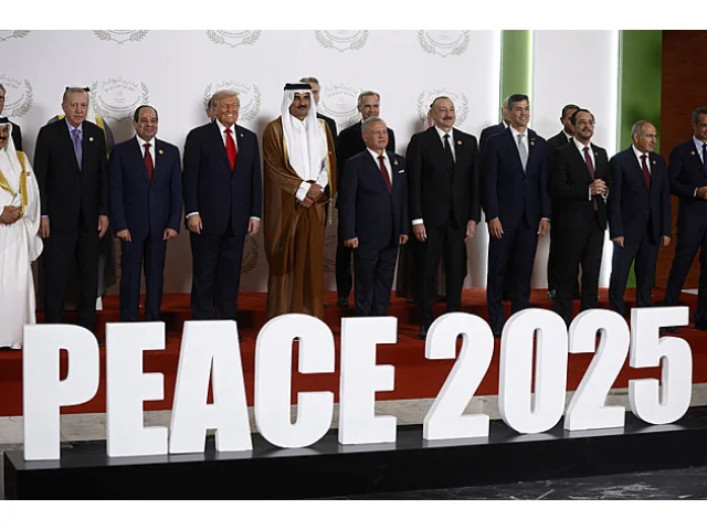 Může šílenec ukončit válku? Kdo tvrdí, že Trump v Gaze selže, ať řekne, jak to udělat líp