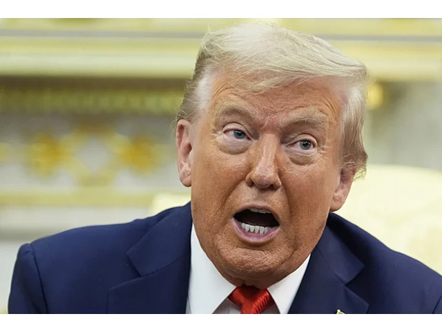 Naši vojáci v Polsku zůstanou. Povoláme jich víc, bude-li to třeba, řekl Trump