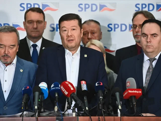 „Zrušte STAN a TOP 09“. Okamurova SPD bude žádat v kauze Dozimetr zajišťovací příkazy