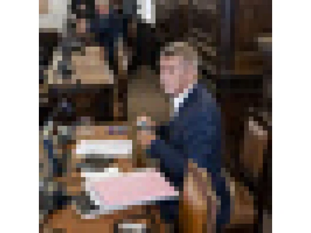 V rozpočtu na příští rok chybí až 80 miliard korun, řekl Babiš