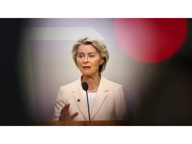 „Ursula von der Liar.“ ANO chce svrhnout šéfku Evropské komise, zároveň po ní Babiš žádá hodně věcí. Jak to dopadne?