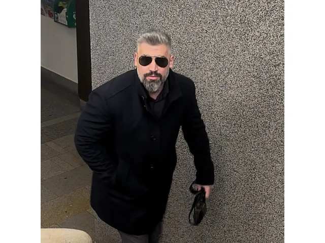 Josef Kůrka u soudu: Trvám na tom, že to není pravda, reaguje na obvinění