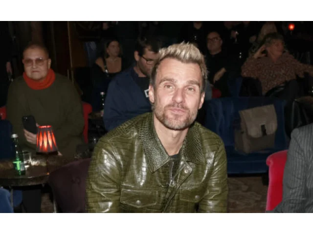 Mareš zůstal u Hezuckého přes noc v nemocnici. Důvodem měla být manželka a syn