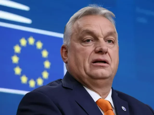 Orbán si bude volat s Putinem. Setkání s Trumpem v Budapešti má být o míru na Ukrajině