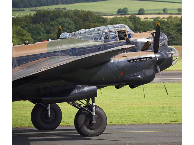 Poslední Avro Lancaster na evropském nebi. Statečný obr pomohl vyhrát válku