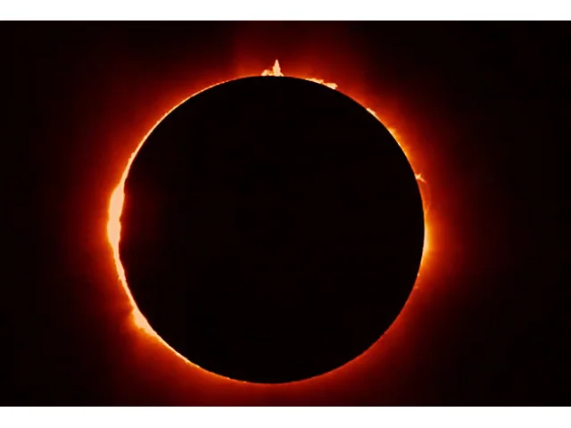 V Česku uvidíme část zatmění Měsíce, pokud nebude proti počasí