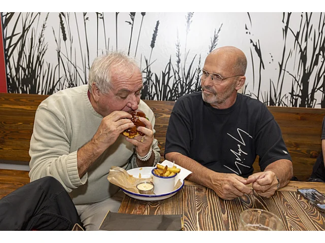 Láďa Vízek o Pohlreichovi: Je to rebel, já volit půjdu. Ale Klaus a Zeman mi odešli