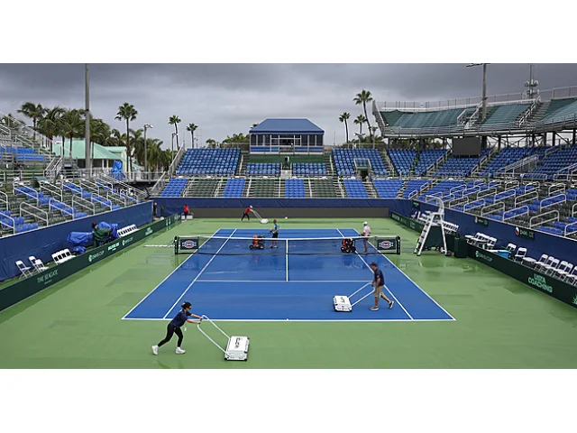 Na začátek Davis Cupu remíza. Lehečka bodoval, Menšík prohrál s domácí hvězdou