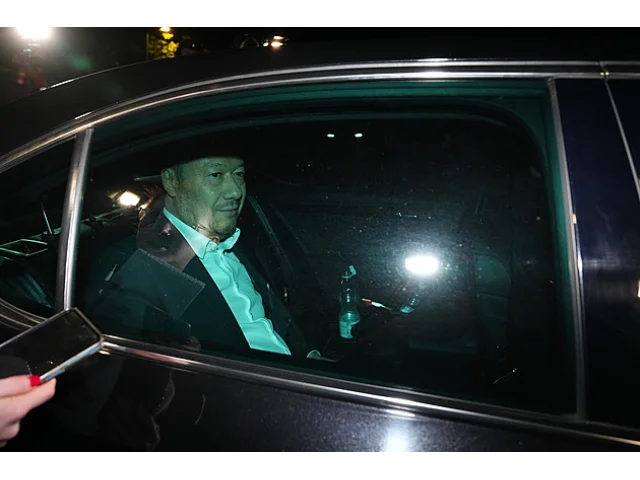 Povolební jednání se rozjela. U Babiše doma se vystřídali Motoristé s Okamurou