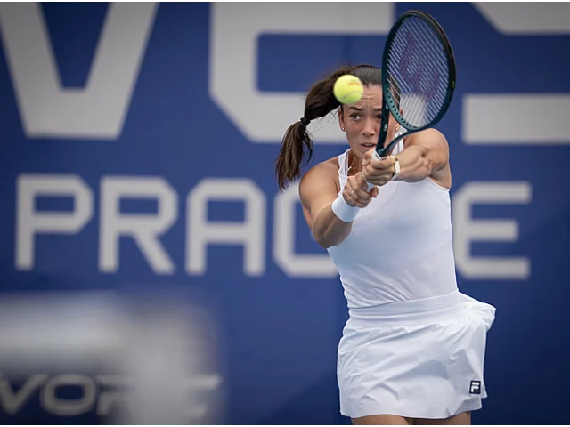 Valentová šokovala favoritku, osmnáctiletá Češka v Ósace vyřadila nasazenou trojku