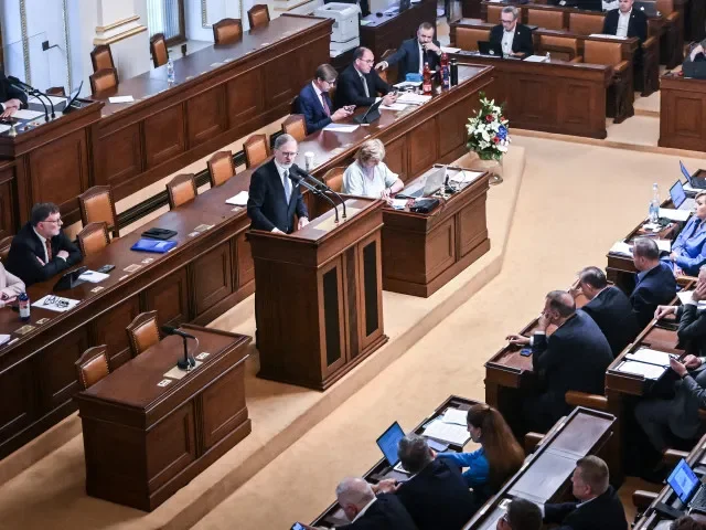 Žaloby na „koalice“? Konečná varuje před vlivem Bruselu na volby, Hřib hájí spojení se Zelenými