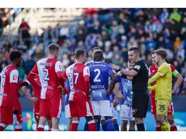 Komise: Zákrok na Slámu faul nebyl, penaltu proti Slavii odvolal sudí správně