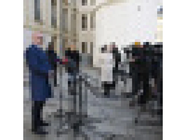 ŽIVĚ: Vyjádření kandidátů na ministry po setkání s prezidentem Pavlem