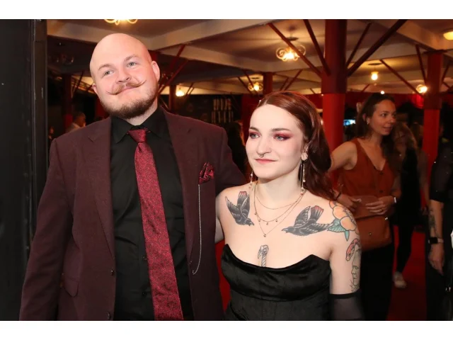 Artur Štaidl ukázal extravagantní přítelkyni, podívejte. S potetovanou zrzkou bydlí v bytě za 9 milionů