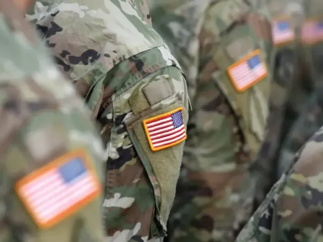 Američtí vojáci rozhodně na Ukrajině nebudou, řekl Trump. Ani až odejde z funkce