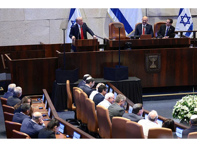 K Pásmu Gazy nejezděte, Jeruzalém je ale bezpečný, doporučuje ministerstvo