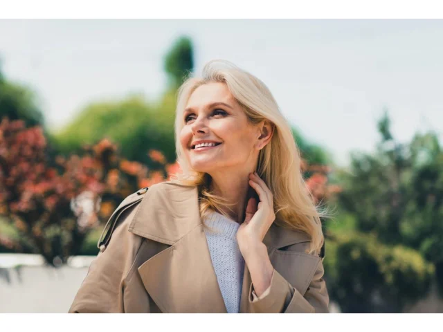 Nejhorší podzimní svršky pro dámy nad 50: Co vám přidá spoustu let a kilogramů navíc?