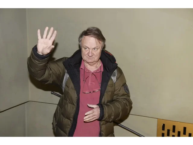 Bitva o opatrovnictví Jiřího Adamce: Odcizený syn Marek se dobýval do sanatoria. Adamcová mu to zatrhla