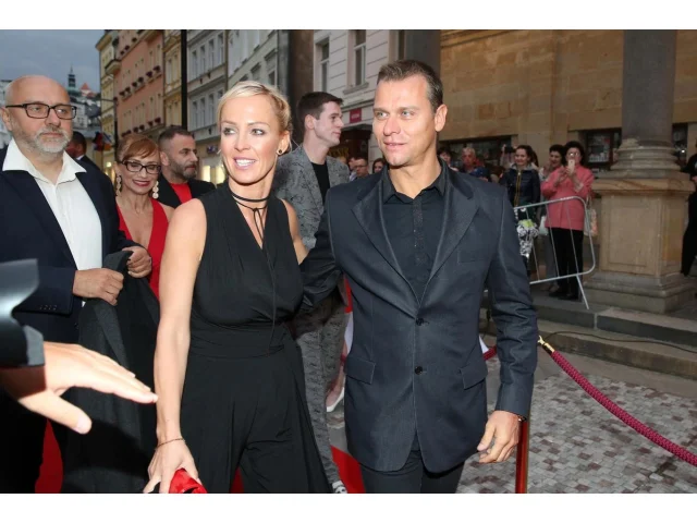 Za vše může nevěra: Belohorcová s Hájkem prodávají jejich palác za stovky milionů, tohle tam najdete