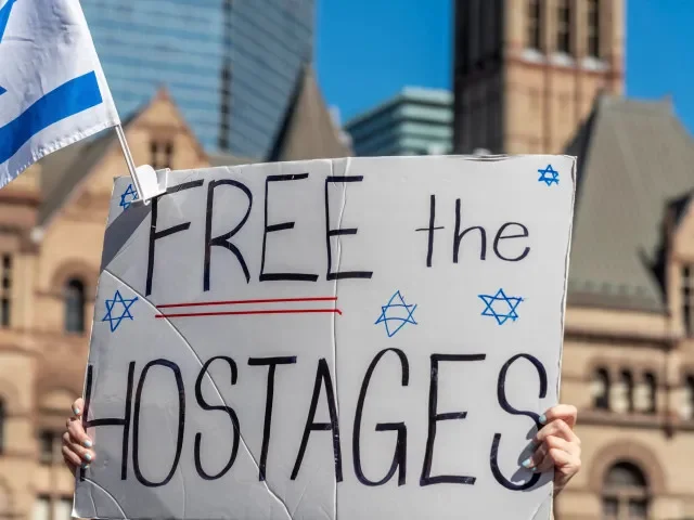 Hamás propustil již všech šest izraelských rukojmí dle dohody. Izrael má na oplátku propustit 602 Palestinců