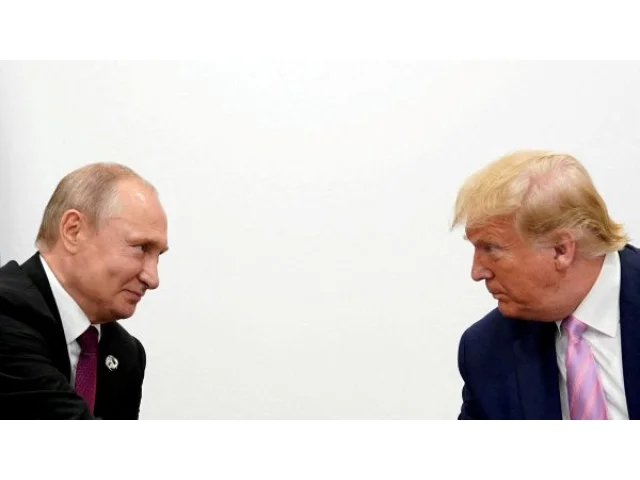 Trump bude v úterý mluvit s Putinem. Chceme zjistit, zda můžeme ukončit válku, říká