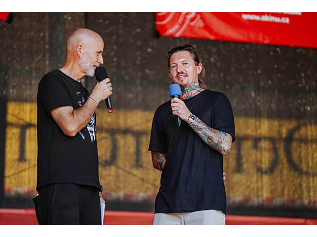 Otevřená srdce pro zvířata. Ve Stromovce se běželo na podporu útulků