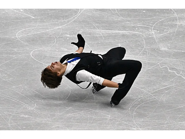 Reshtenko na olympiádu nepostoupil, v kvalifikaci krasobruslařů skončil osmý