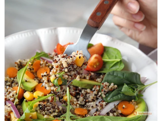 Jedna zdravá surovina dokáže změnit váš jídelníček. Zkuste quionou, vařili z ní už staří Inkové