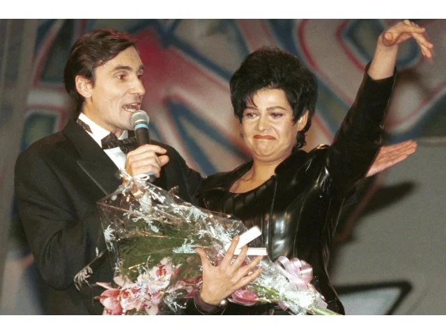 Neuvěříte, jaký účes nosila Ilona Csáková v 90. letech, zbytečně jí přidával léta