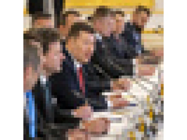 V Bratislavě budou jednat zástupci parlamentů tří zemí, za ČR Okamura