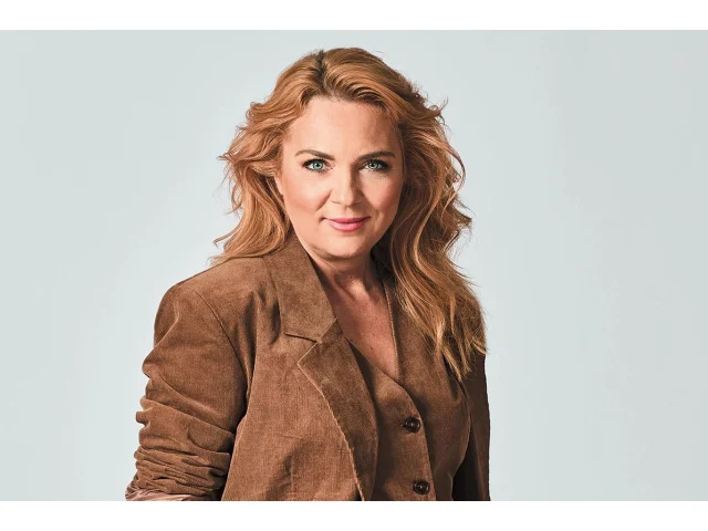 Moderátorka Pavlína Wolfová: Novináři vyrovnávají virtuální realitu s tou skutečnou. Nestraním nikomu