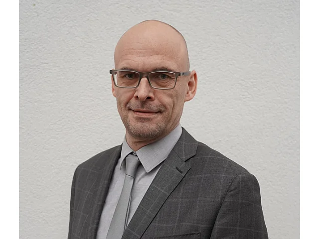 Sněmovnu beru jako další výzvu, říká novopečený poslanec Jiří Penc