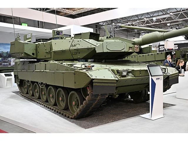 Česko podepsalo nákup 44 tanků Leopard. Napravujeme vlastní dluh, řekla Černochová