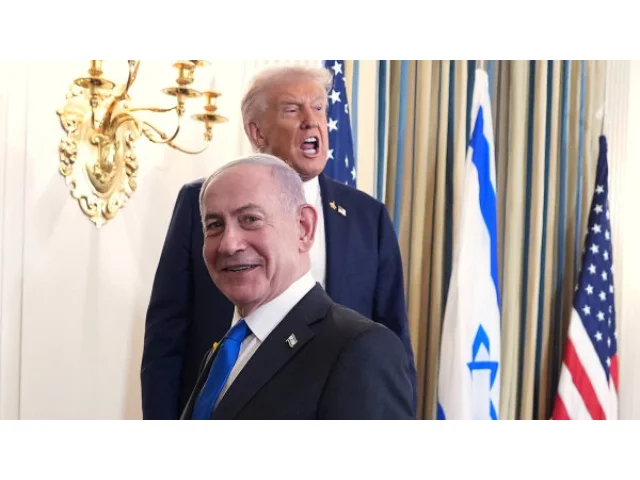 Gaza má větší šanci na mír a Palestinci na přežití. Netanjahu přijal Trumpův plán, vystěhování obyvatel Gazy v něm není