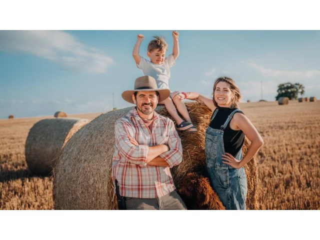 Z hradního pána se stává nadšený farmář. Vojta Kotek prozradí, jak si buduje s rodinou svůj sen