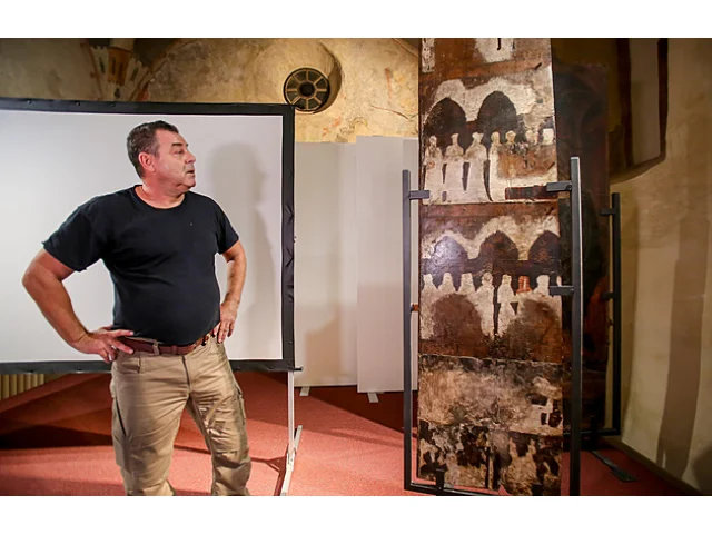 Gotické oltářní desky i motocykl místní legendy. Strakonický hrad zve na novinky