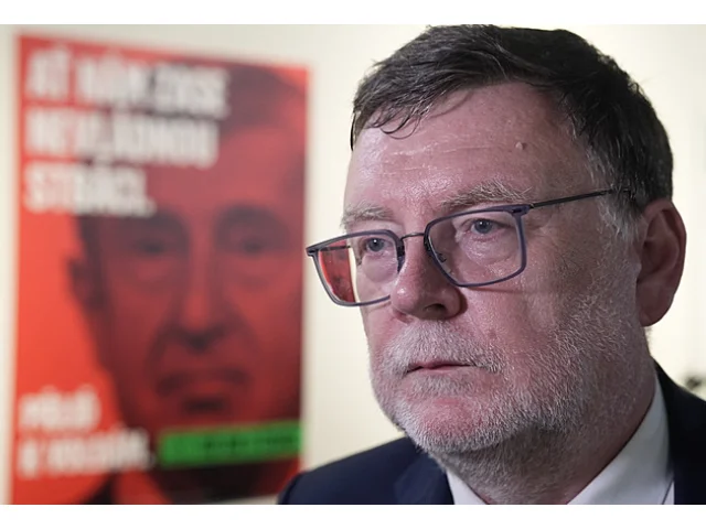 Voliči vykroužkovali ministra Stanjuru. Ve Sněmovně končí po 15 letech