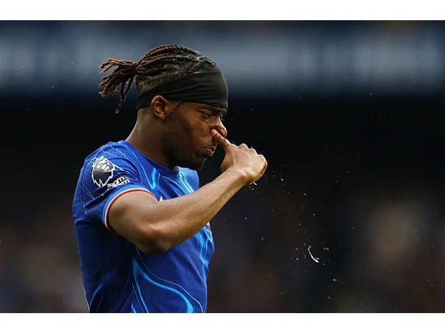 West Ham bez Součka prohrál drama na Liverpoolu, Chelsea ztratila s Ipswichem