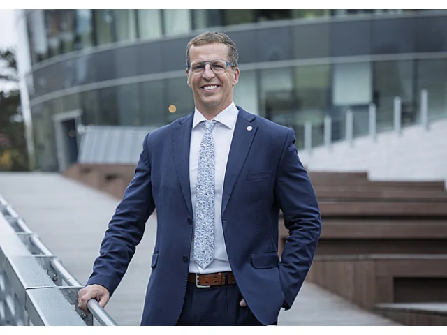 Novým rektorem liberecké univerzity bude Aleš Kocourek, úřadu se ujme v únoru