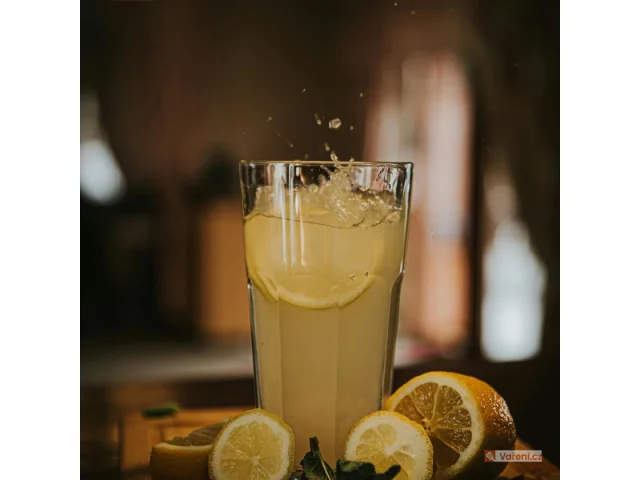 Fenomén ginger shot: Jak nakopnout imunitu šťávou ze zázvoru